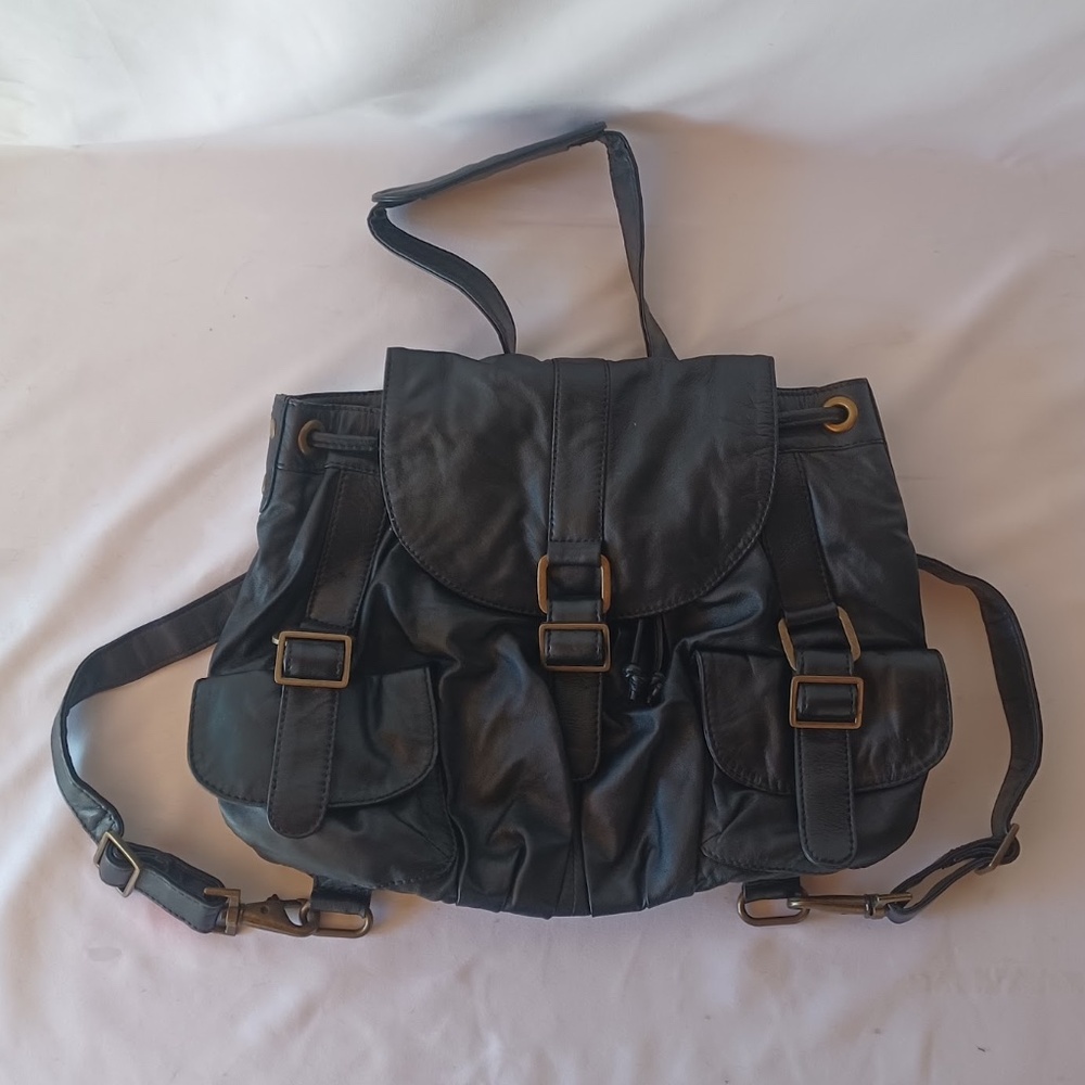 Tarnish Convertible Backpack Messenger Crossbody Bag Black Soft Washed Leather